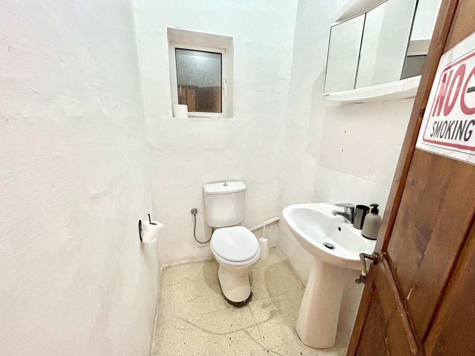 St Julians - Balluta Bay Large 3 Bedroom Apartment Sliema Ngoại thất bức ảnh