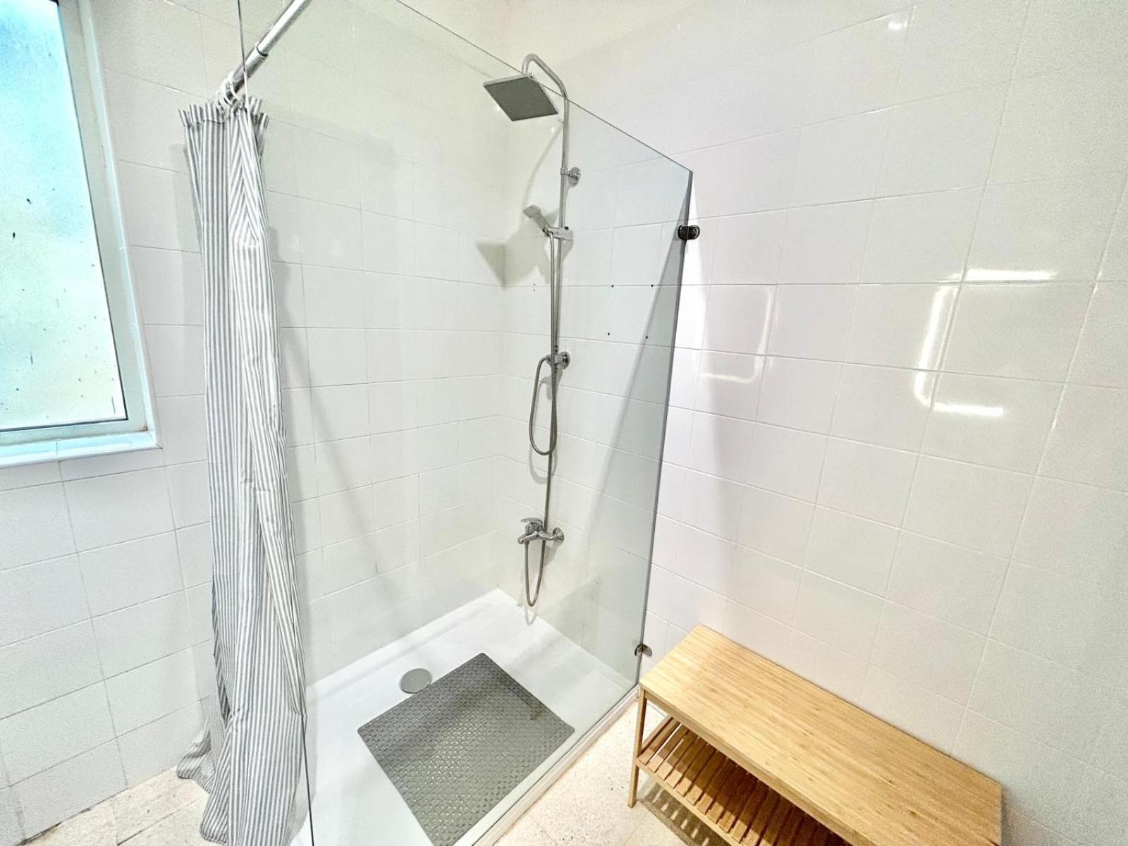 St Julians - Balluta Bay Large 3 Bedroom Apartment Sliema Ngoại thất bức ảnh